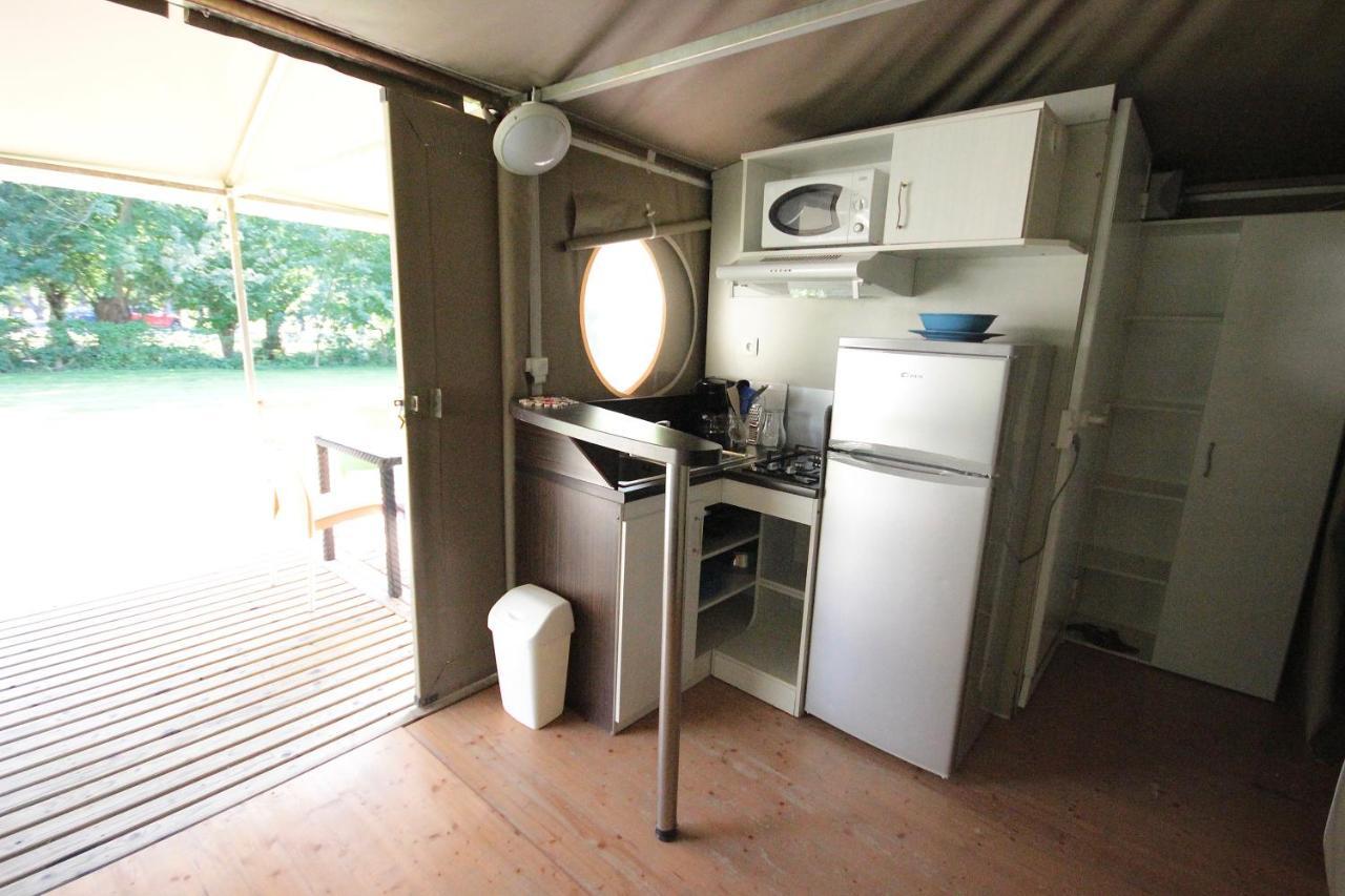 Camping L'Ilot Du Chail Sansais Luaran gambar