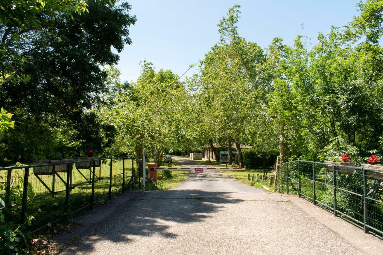 Camping L'Ilot Du Chail Sansais Luaran gambar
