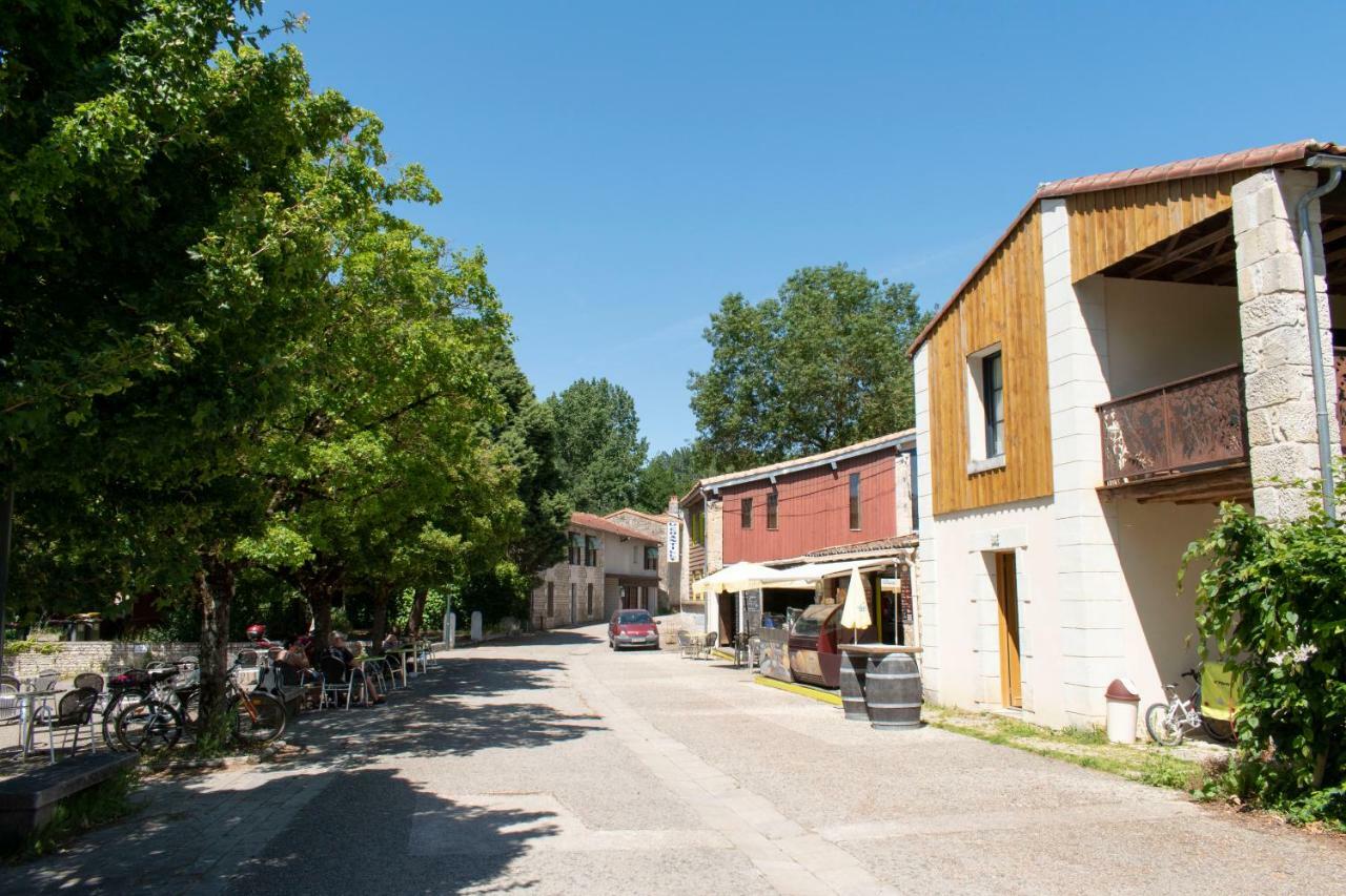 Camping L'Ilot Du Chail Sansais Luaran gambar